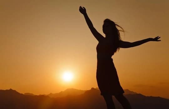 3 mýty, které ti brání milovat sama sebe